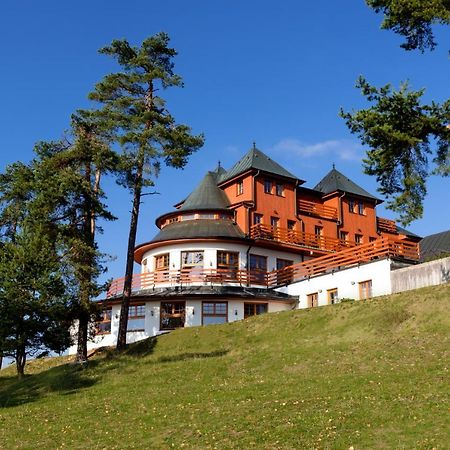 Hotel Vitkova Hora - Veitsberg Карловы Вары Экстерьер фото