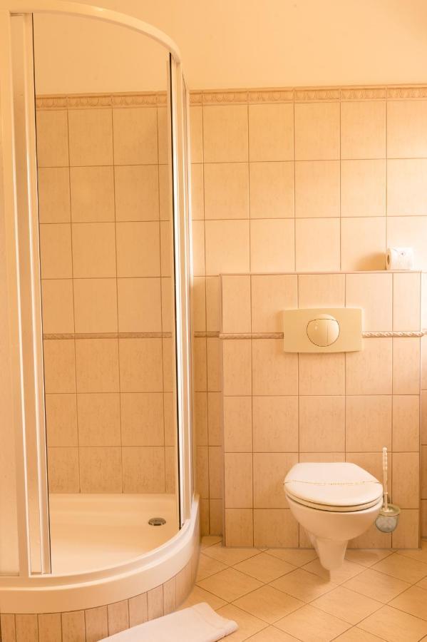 Hotel Vitkova Hora - Veitsberg Карловы Вары Экстерьер фото