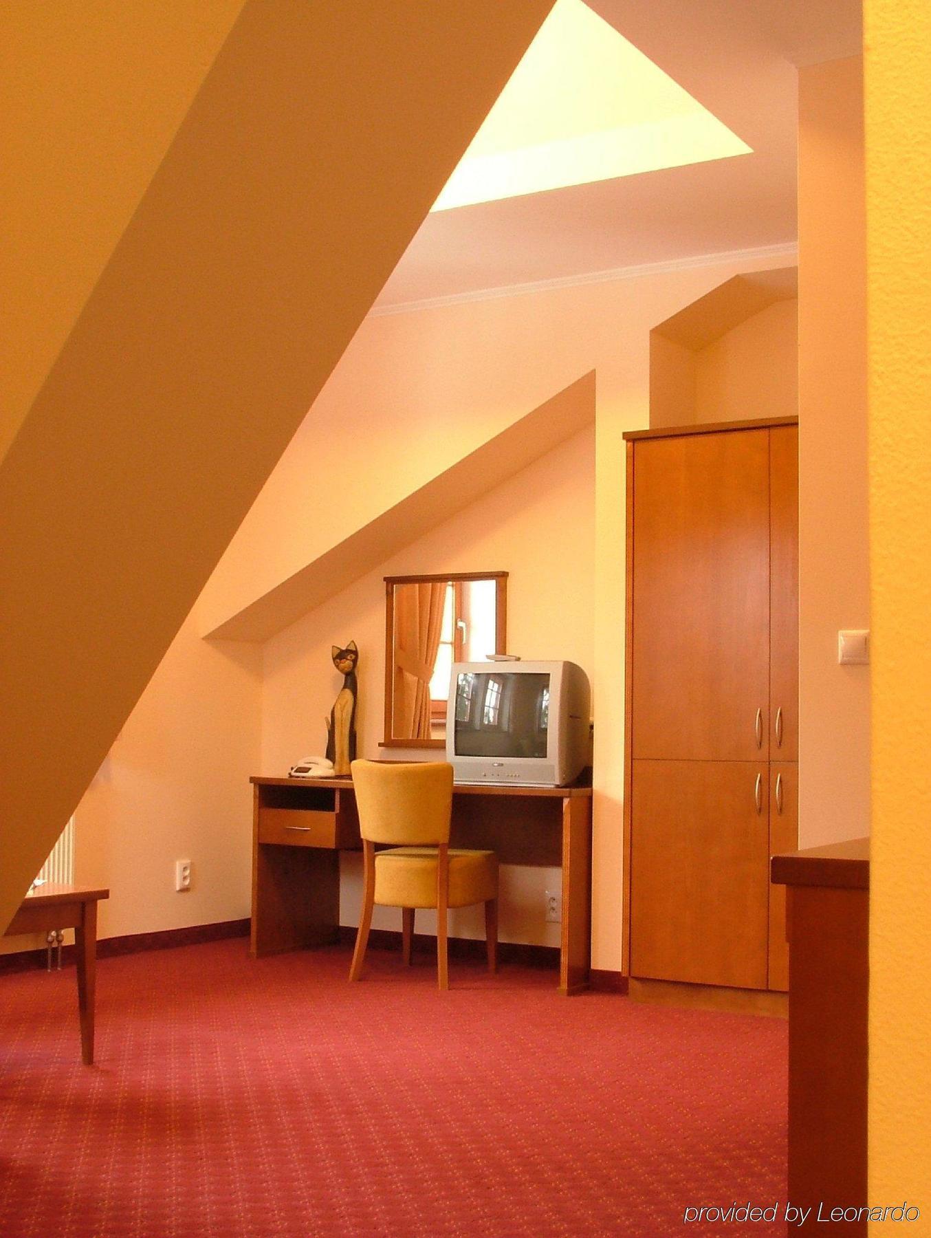 Hotel Vitkova Hora - Veitsberg Карловы Вары Экстерьер фото